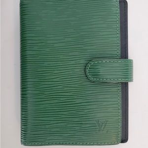 LOUIS VUITTON AGENDA CLUTCH